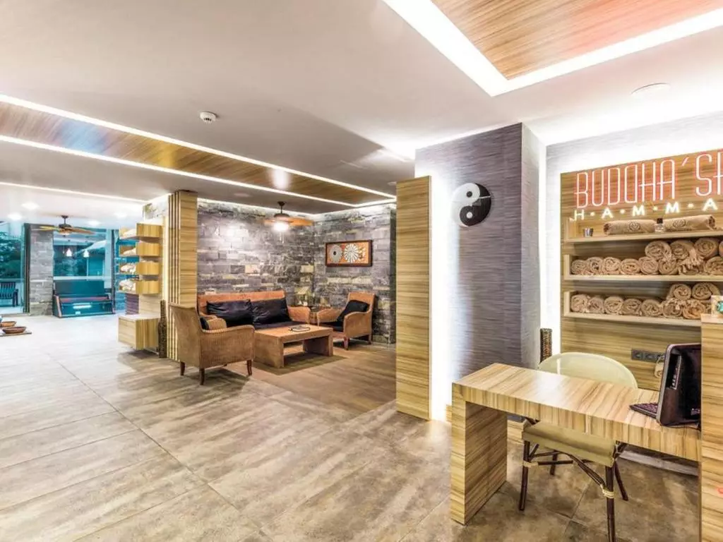 گرند ستیا مارماریس